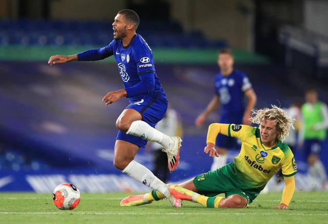 训练中的自 训练中的自